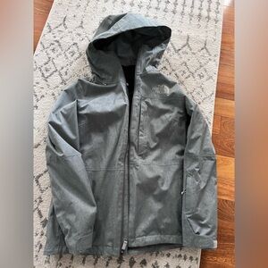 North face ladies medium ski jacket. Multi layer. Grey